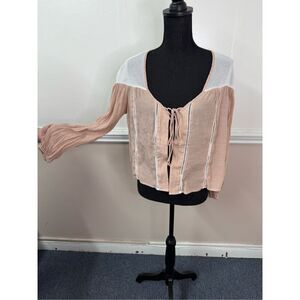 Gimmicks by BKE Tie Front Blouse with Mesh Size X-Small